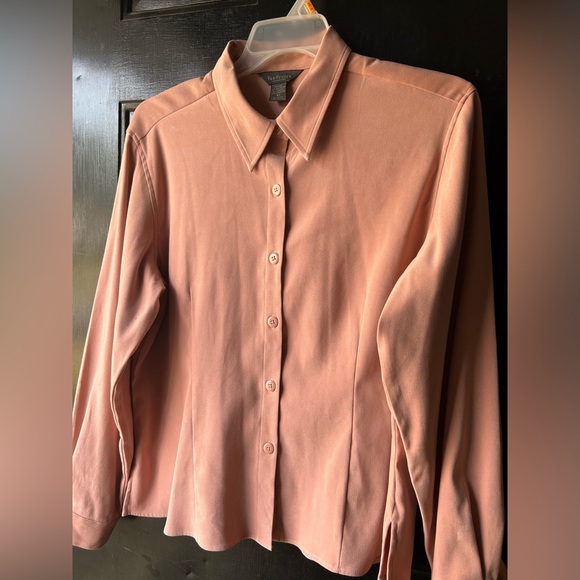 Van Heusen Pink Button Up long sleeve - Picture 1 of 2